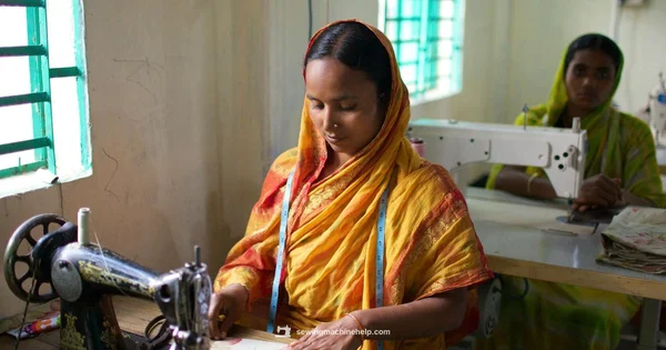 Large Throat Guide - Sewing Machine Help