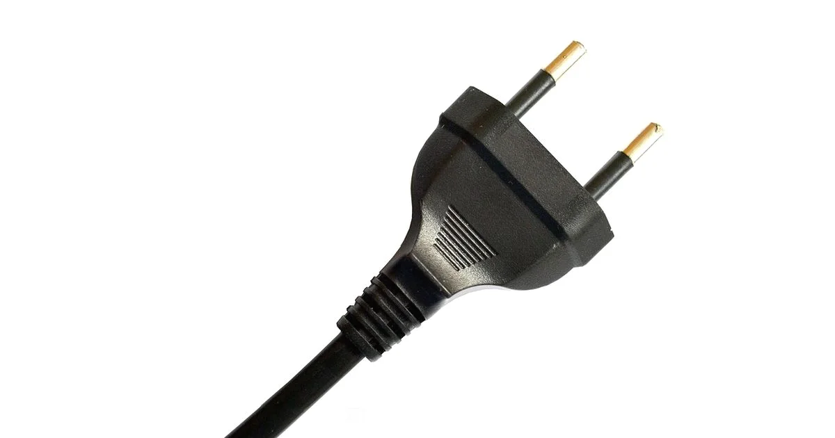 Power Cord Essentials - Sewing Machine Help